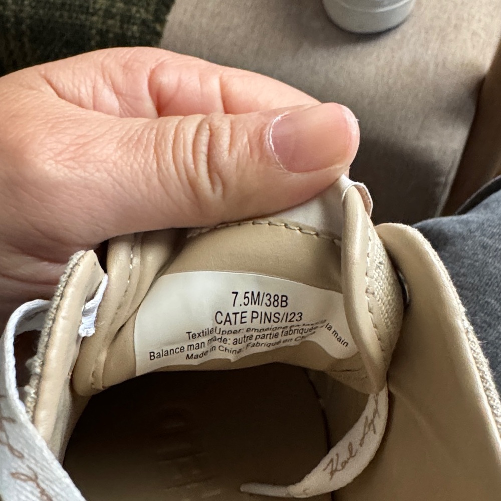 Karl Lagerfeld Paris Cate Pins Sneaker Lace Up Fashion Sneaker Size‎ 7.5M - Picture 6 of 7